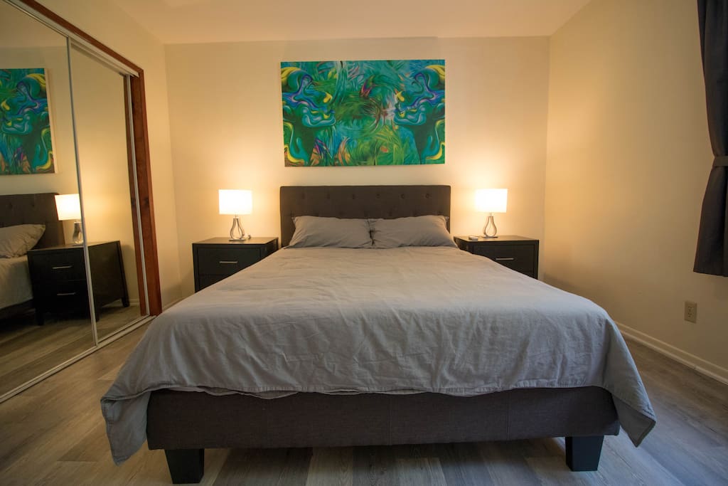 bedroom sleeps 2