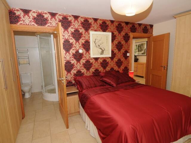 Sonas House, Portmarnock, Dublin gallery image 5