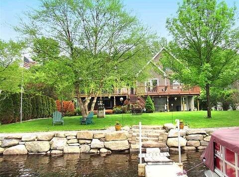 Beautiful 5 Bedroom Waterfront House