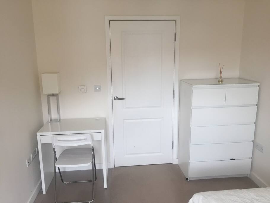 Desk and drawer in the bedroom