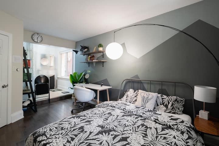 Pet Friendly Airbnb Toronto