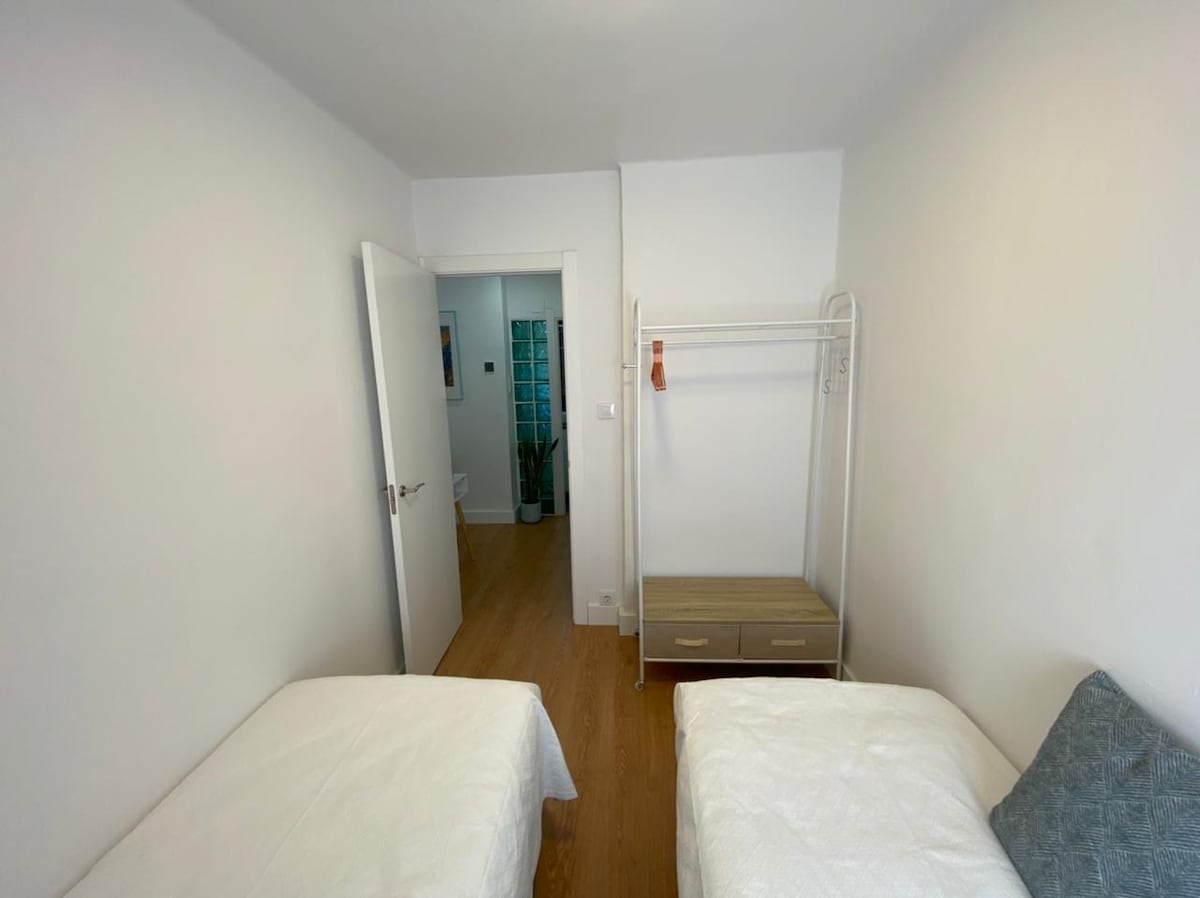 房间3 （ 1张或2张单人床）