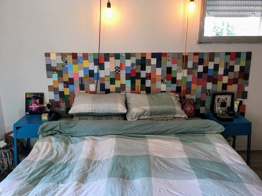 1st. floor king sized bed bedroom