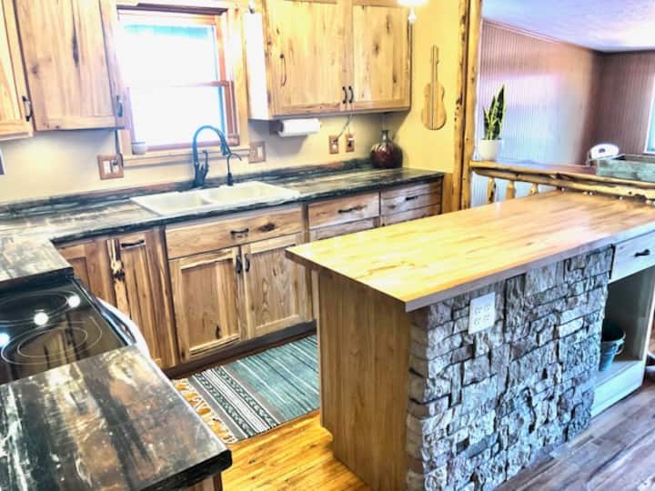 10 Best PetFriendly Cabins Near Eminence, Missouri Trip101