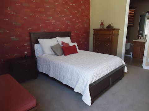 Successful Airbnb property: Exclusive Private Casita in Desert View