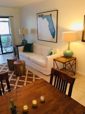 Airbnb Nokomis Vacation Rentals Places To Stay Florida