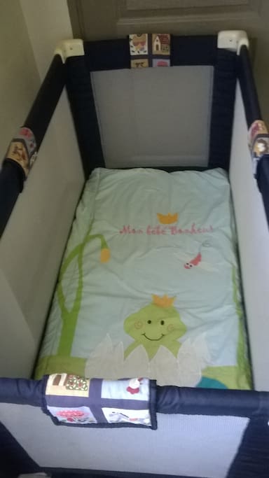 lit parapluie bébé