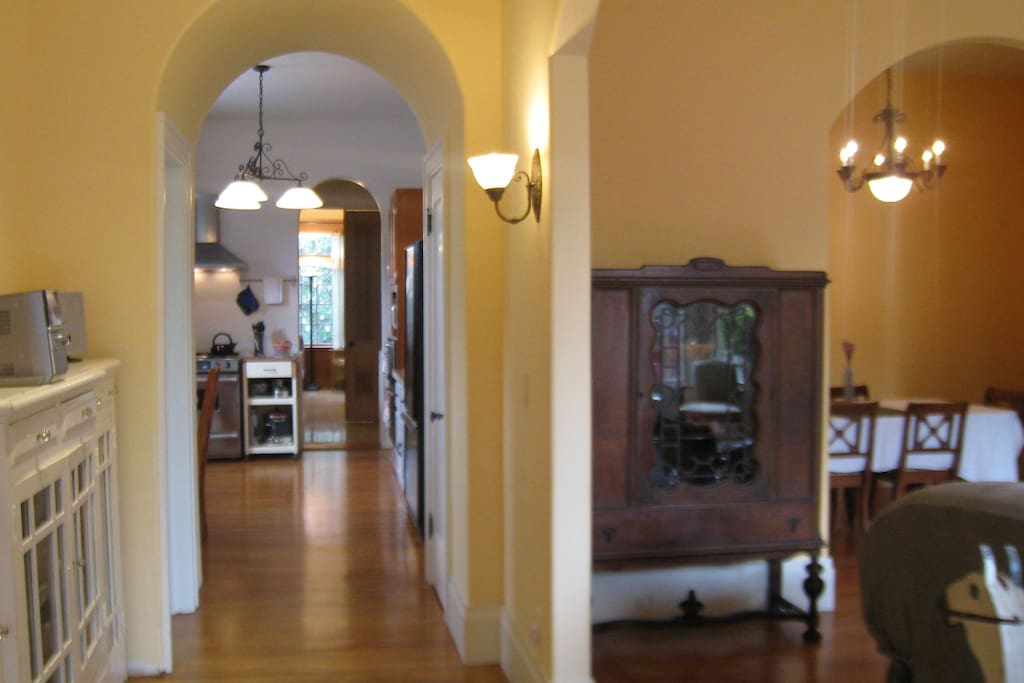 Front entry facing kitchen