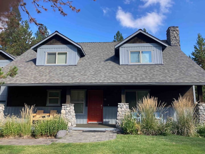 Lovely 5 Br Home! Large Deck And Yard + Hot Tub + Pool Table +12 Sharc Passes - Oregon