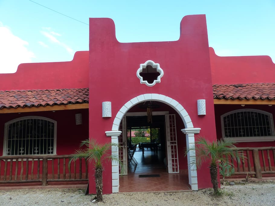 Casa MANUREVA