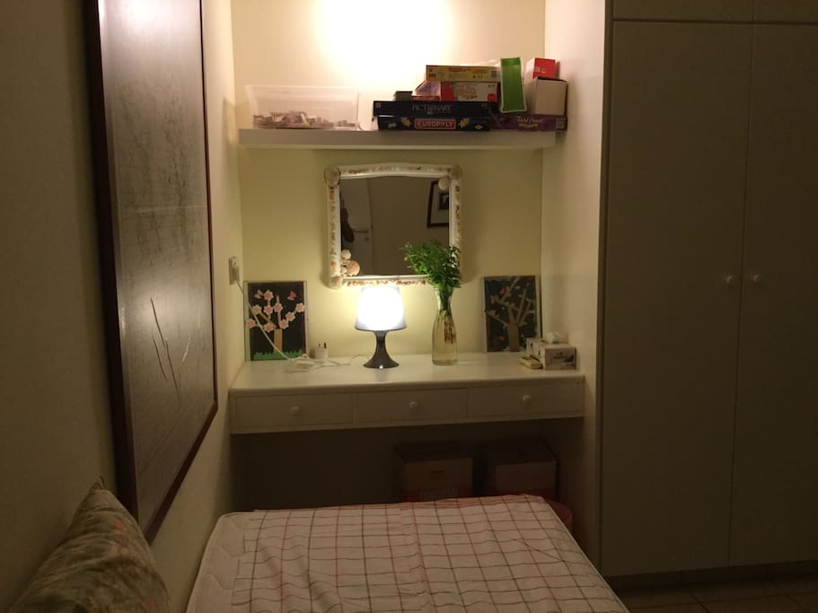 cozy corner with mirrors and make up lights