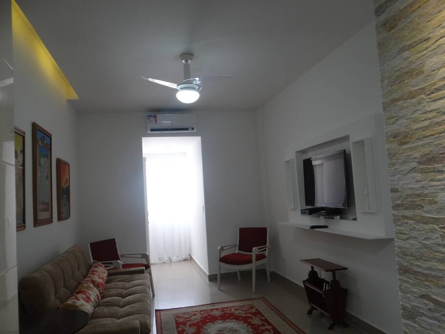 Sala com TV