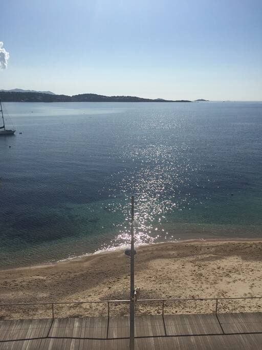 Plage au pied de l'appartement