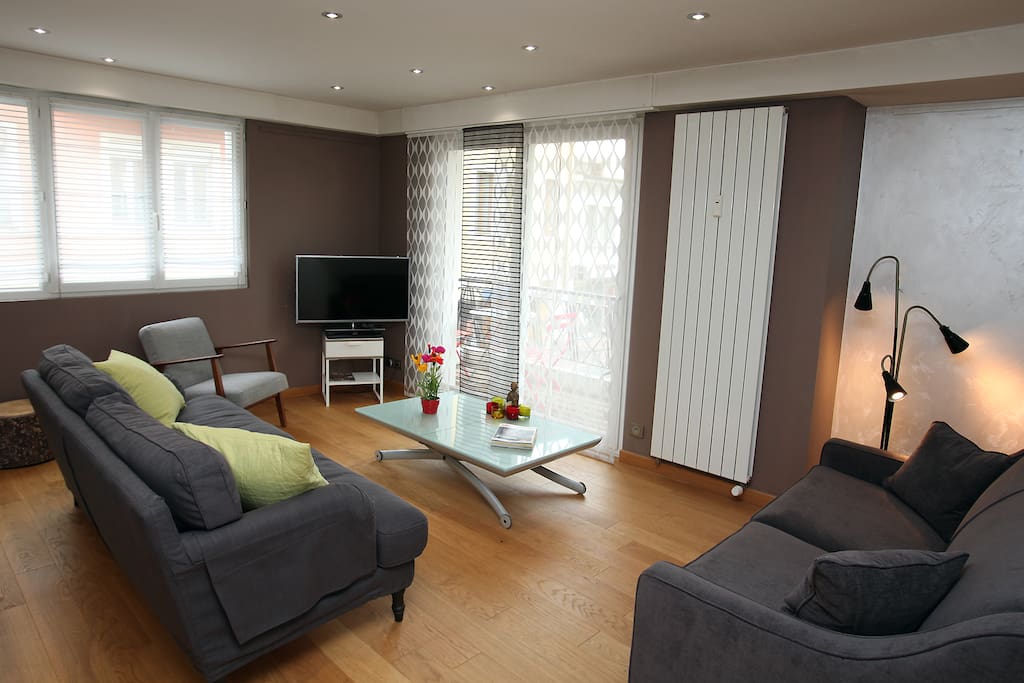 salon - living room