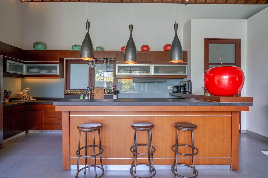 Kitchen and bar area. Perfect for cocktail hour.
