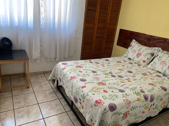 غرفة النوم 2