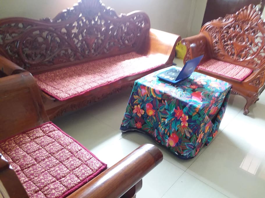 Manila Beach Hangout Hostel - Livingroom
