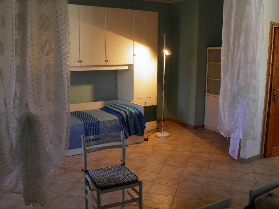 Particolare letto singolo