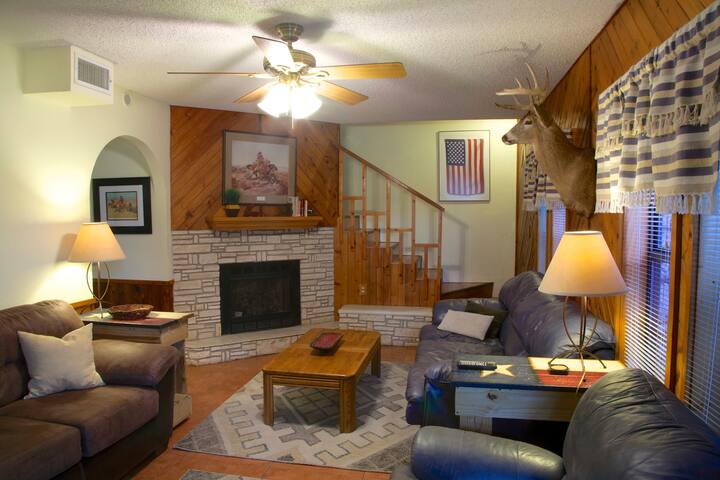 Airbnb Rio Frio Vacation Rentals Places To Stay Texas