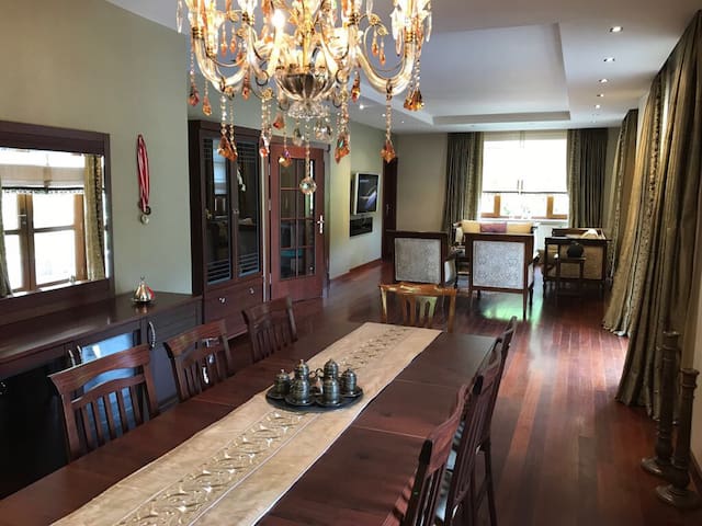 İstanbul Tarabya da emsalsiz villa