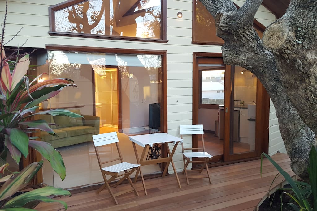 Front deck