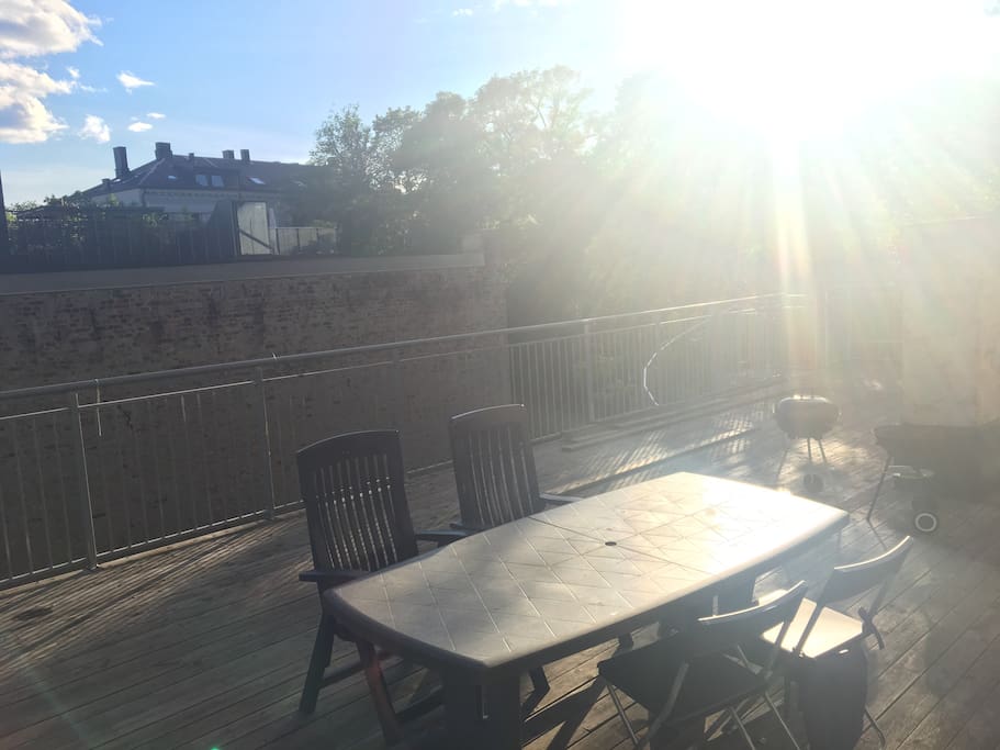 Common roof terrace