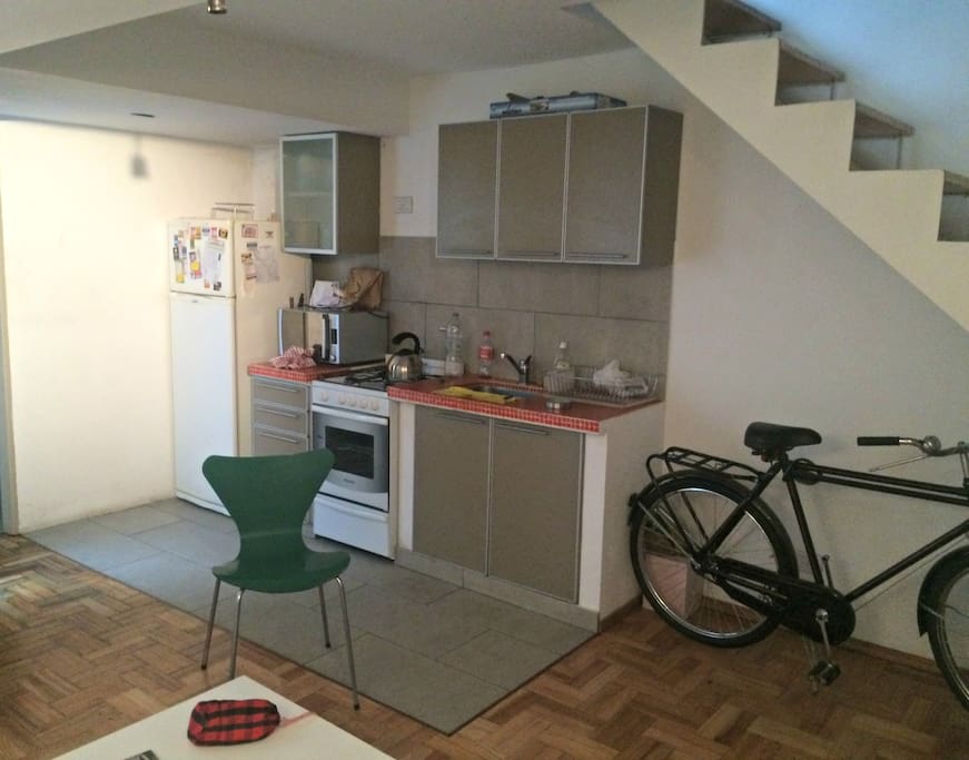 The kitchen is integrated to the living room.