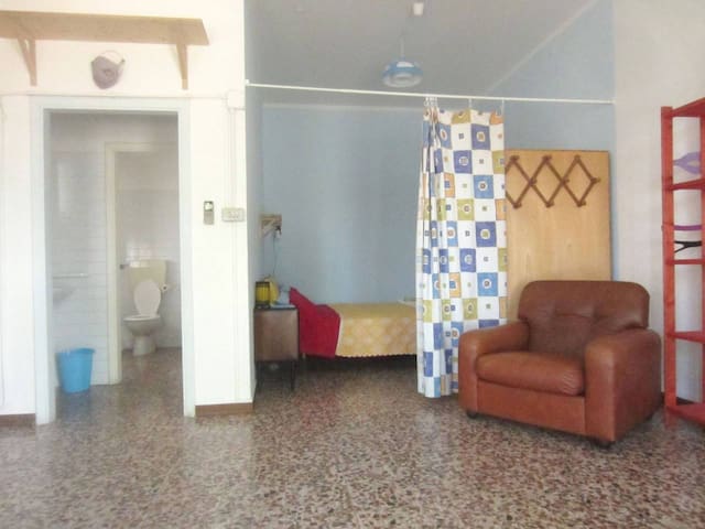 La Casa Verde del Borgo italian breakfast included