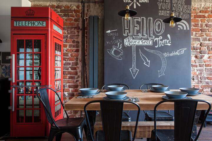 Top center luxury vintage apartment - HB29