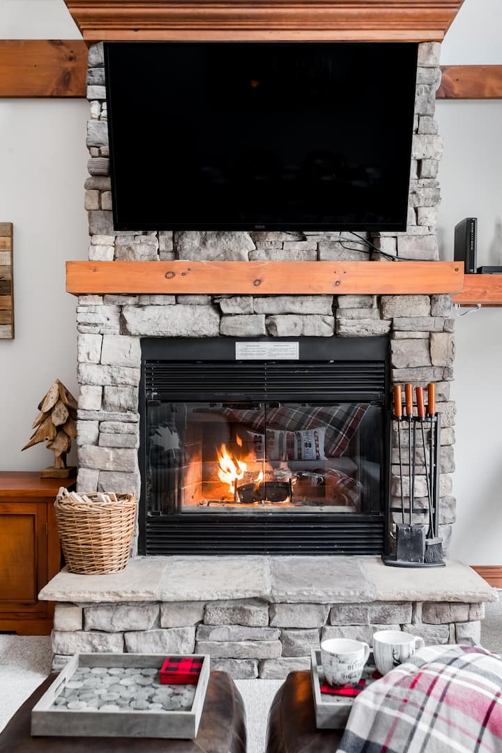 22 Best Airbnb Vacation Rentals In Mont Tremblant, Canada Trip101