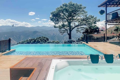 Linda finca near Sopetrán with a pool and Jacuzzi