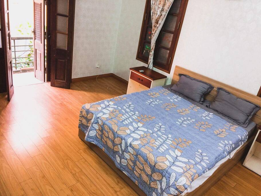 Wide sleeping bed makes you feel comfortable