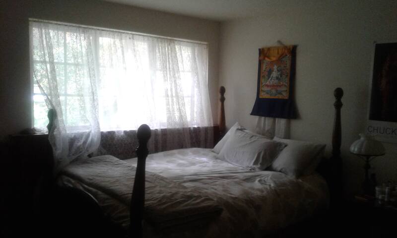 Oak Suite "An Italian Villa Ste in Old San Rafael"