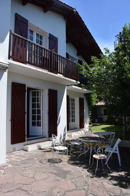 façade mer et accès terrasse