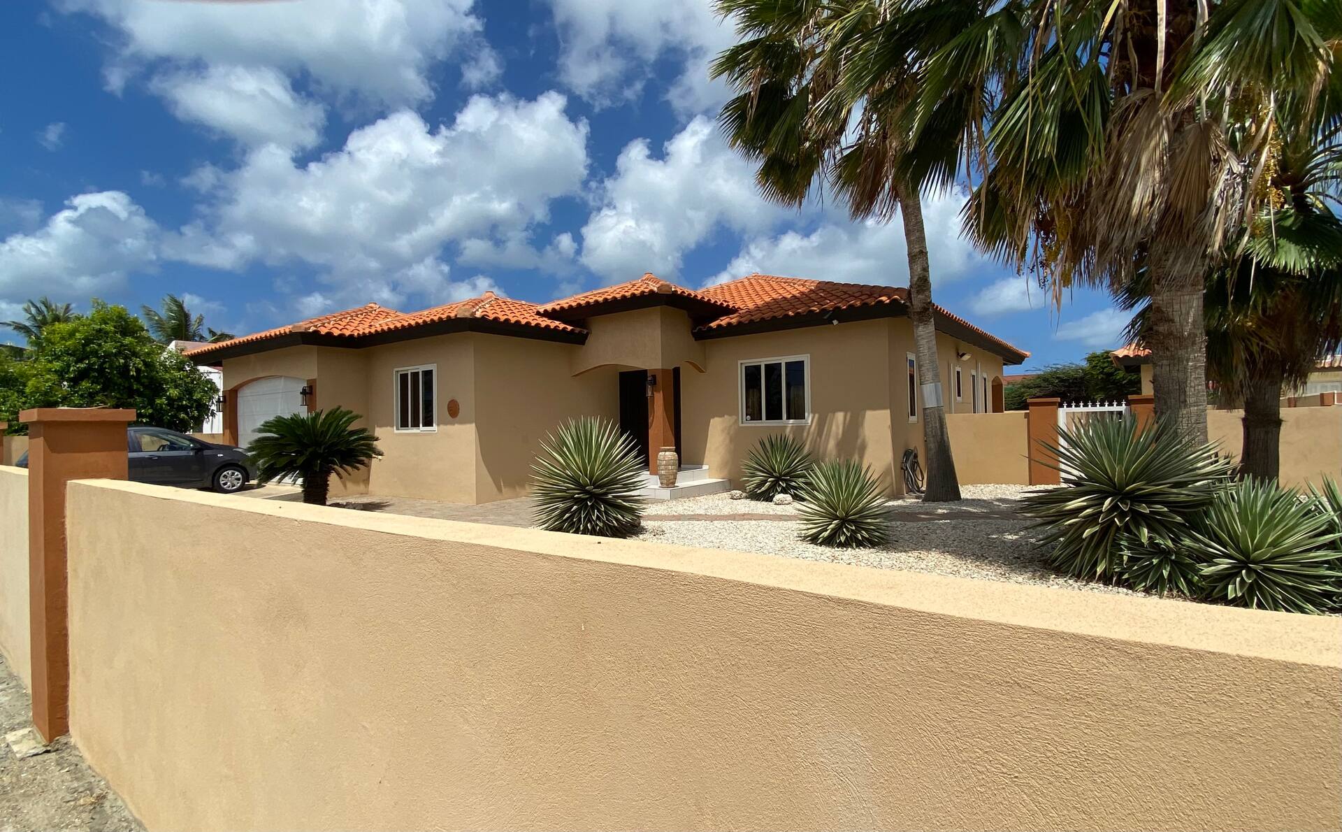 Piece of Paradise... Eagle Beach Villa with Private Pool;  Great Location! — photo 3