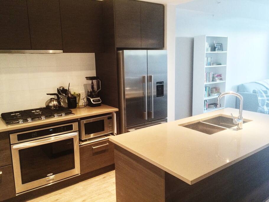 Gas stovetop, kitchen island