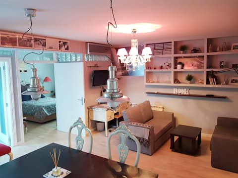 Popular Airbnb listing: San Quirce Apartment. Downtown +WiFi+Netflix in Castilla Y León