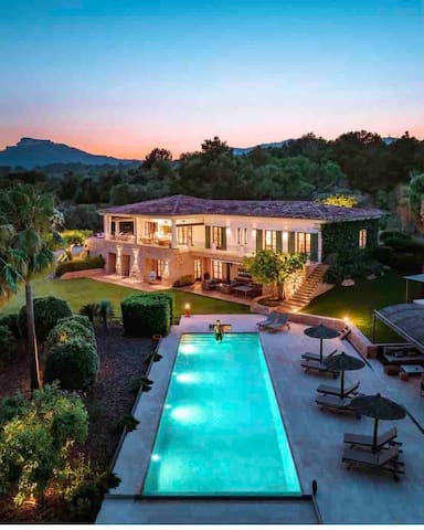 Toplux.seaview,golf,35’ Palma, 20 Nadal academy