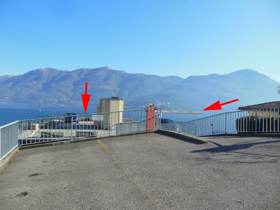 Accesso al parcheggio privato per UNA SOLA VETTURA (NO Camper, o simili)