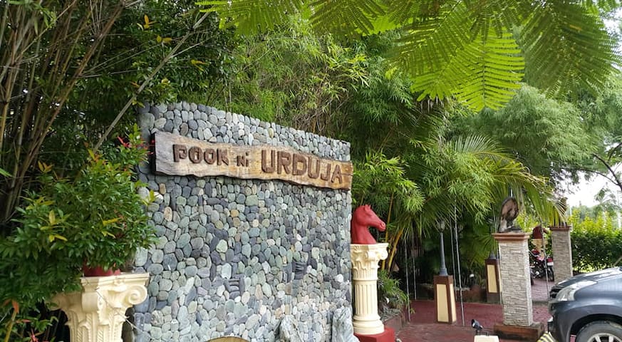 Pook ni Urduja Resort & Spa