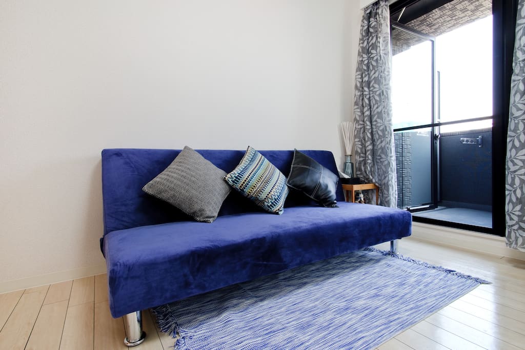 sofa.