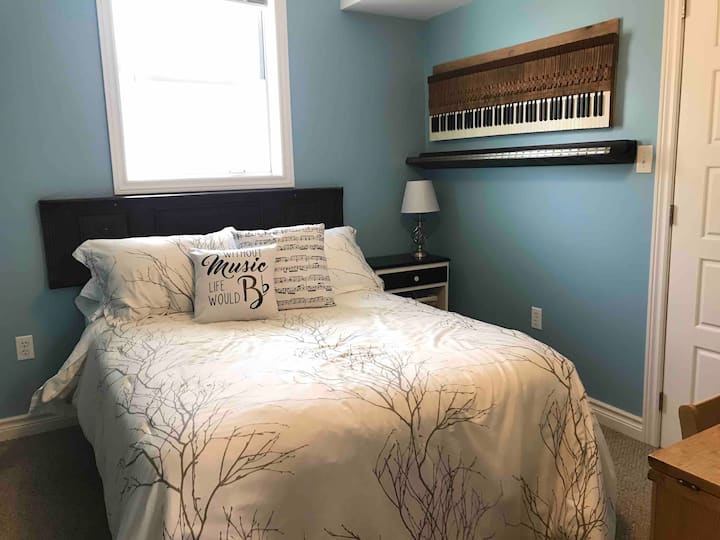 Ingersoll Vacation Rentals & Homes Ontario, Canada Airbnb