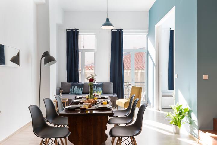 DOWNTOWN DESIGNER LOFT 2 – ACROPOLIS VIEW ROOFTOP gallery image 2