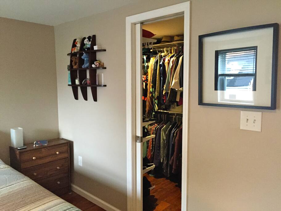 Walk-in Closet