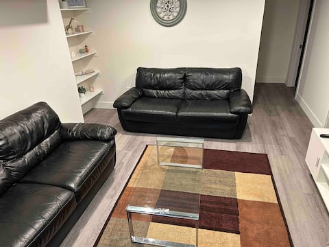 Top Airbnb: Seneca College-Brand New 2bedroom Private entrance in Don Valley North