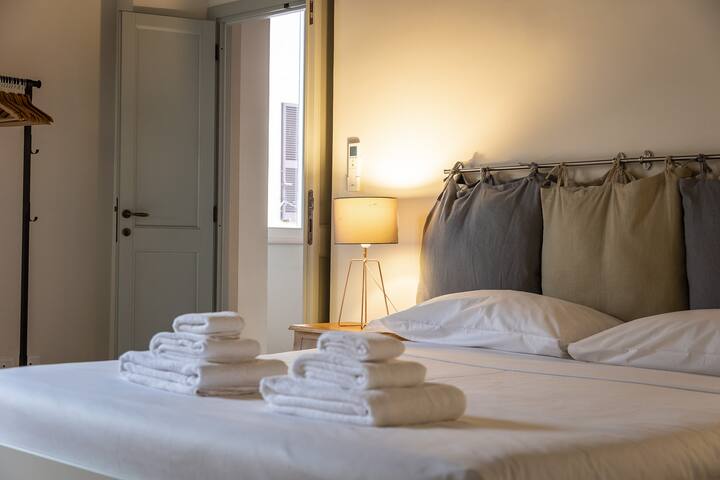 Rome Historical Apartment – Arco dei Banchi gallery image 4