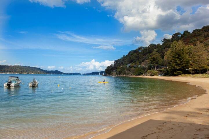 Luxury resort style home-pristine eco-environment gallery image 4