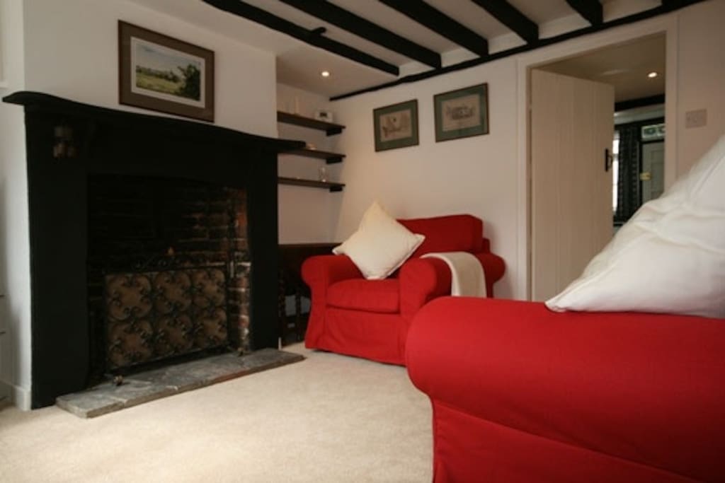 The lounge with open fireplace