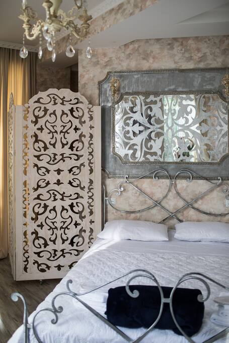 Bedroom #1