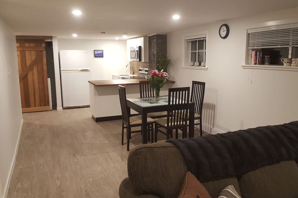 Open kitchen and dining room